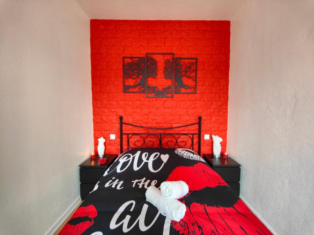 Private & Comfortable Apartments Puttelange-aux-Lacs Екстер'єр фото
