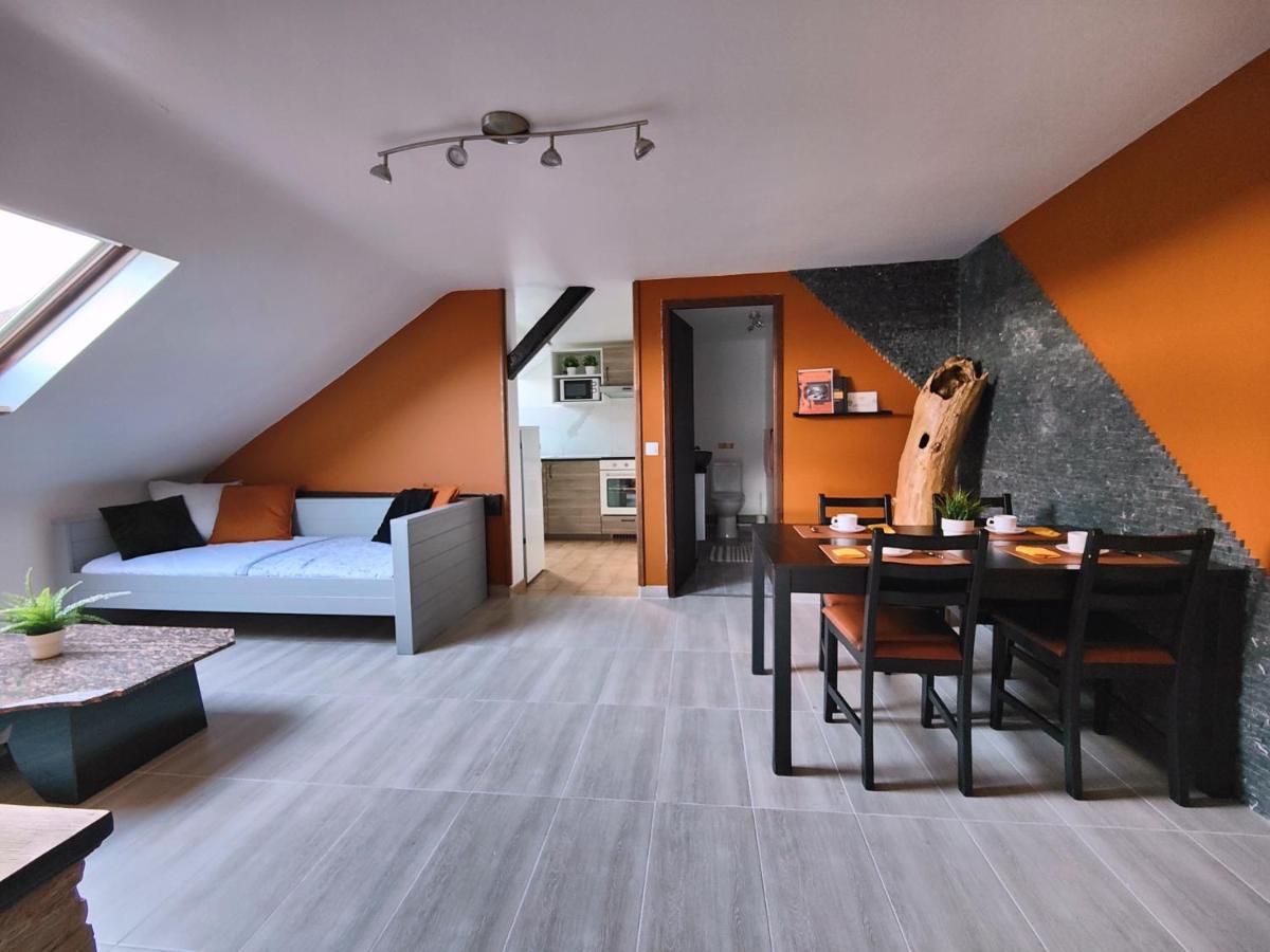 Private & Comfortable Apartments Puttelange-aux-Lacs Екстер'єр фото