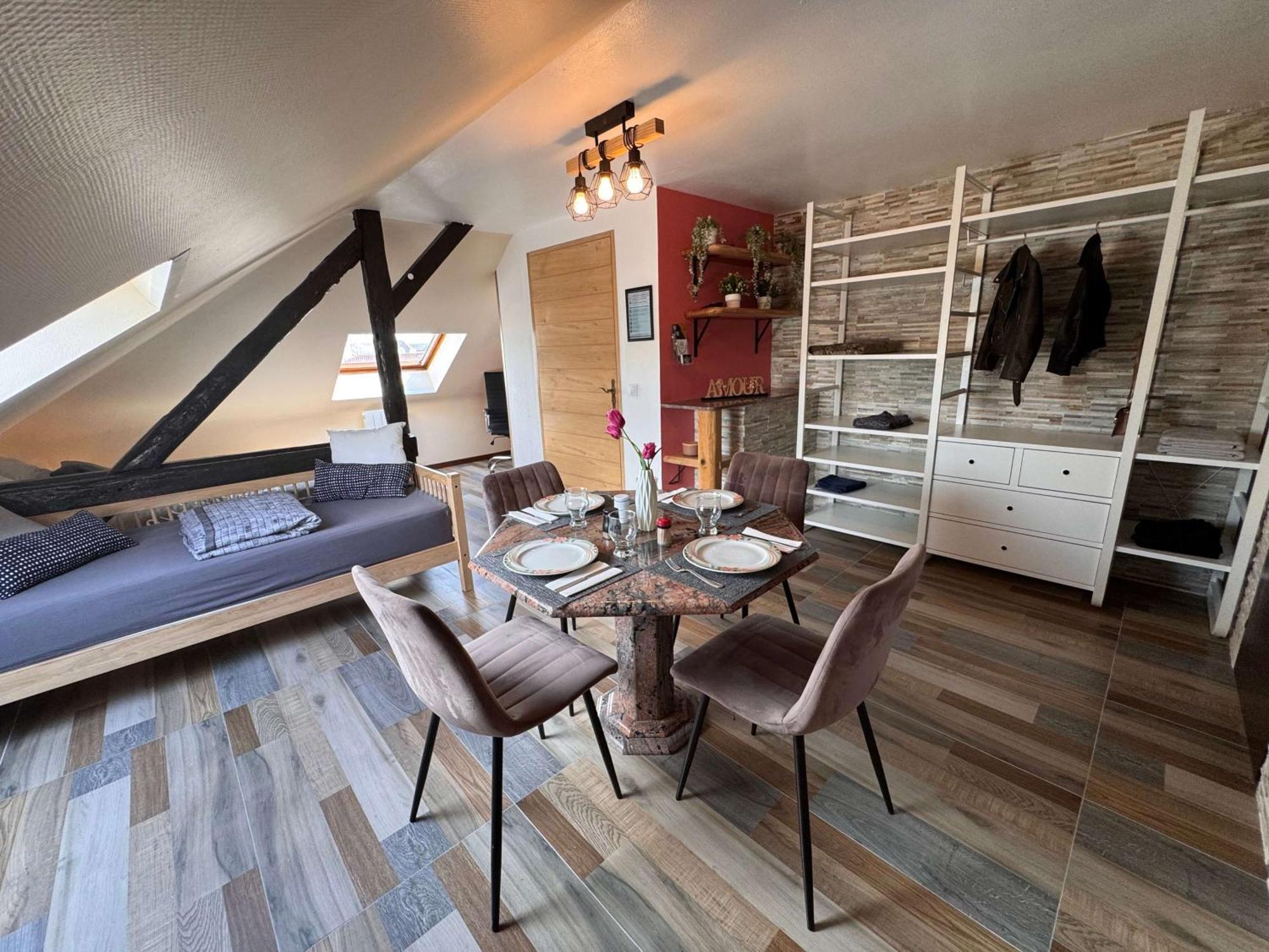 Private & Comfortable Apartments Puttelange-aux-Lacs Екстер'єр фото