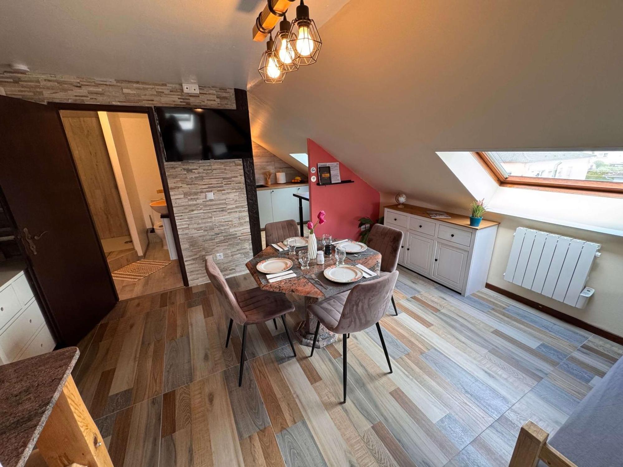 Private & Comfortable Apartments Puttelange-aux-Lacs Екстер'єр фото